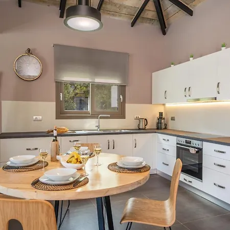 Villa Ambrosia Sami By *
